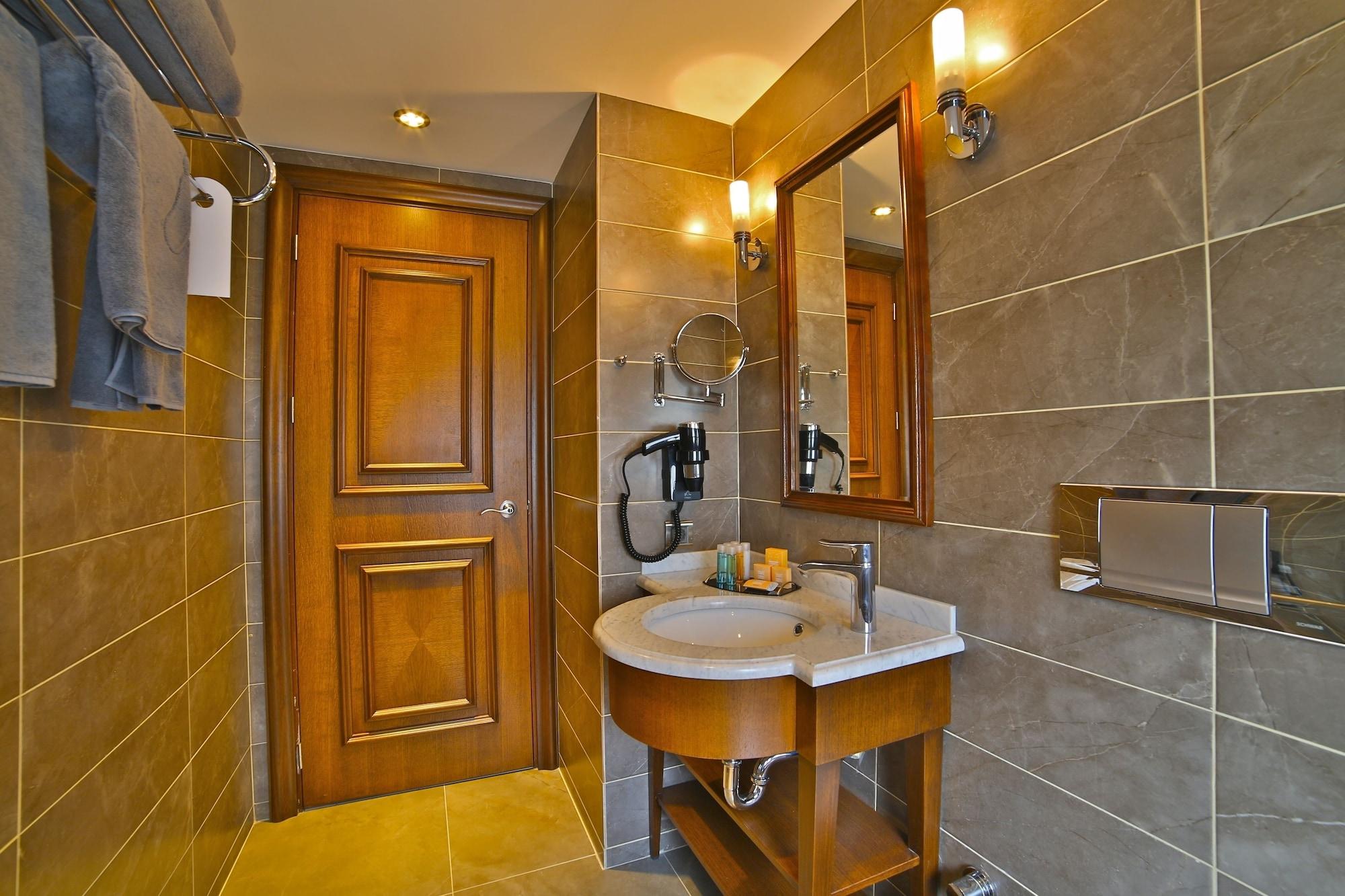 Hotel Adelmar Sisli 4*